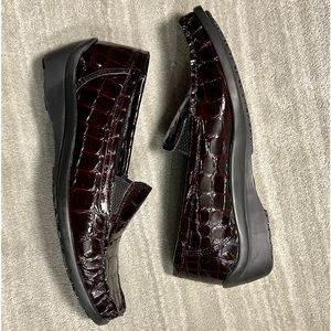 Women’s 1803 Footwear’s Madre.     A-11